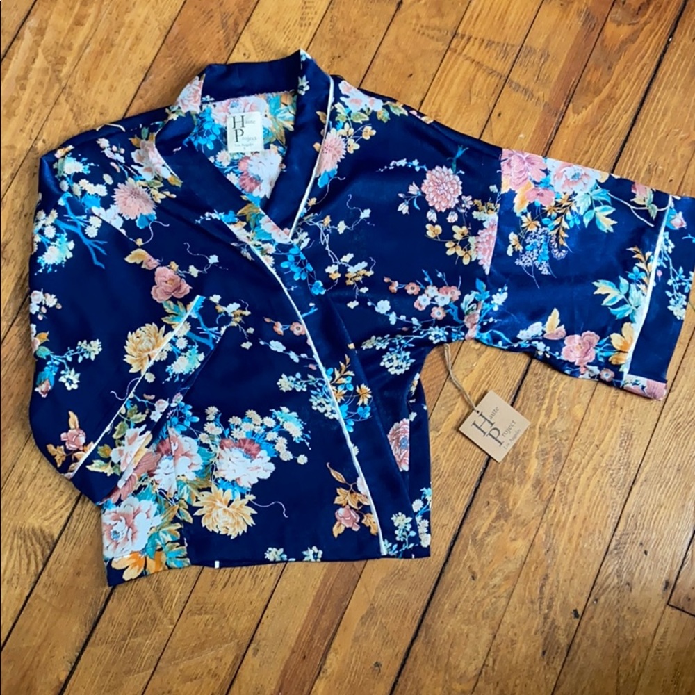 Nwt flora kimono